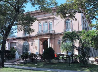 Atractivos en Гавана: Casa de la Amistad