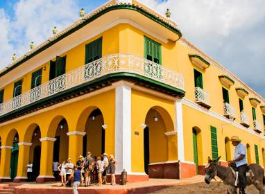 Atractivos en Тринидад: Дворец Брюне – музей романтизма